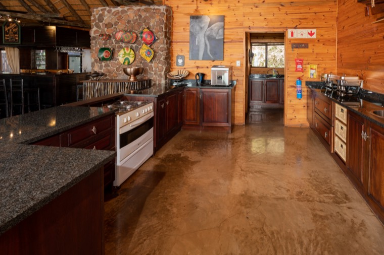Spacious lodge kitchen